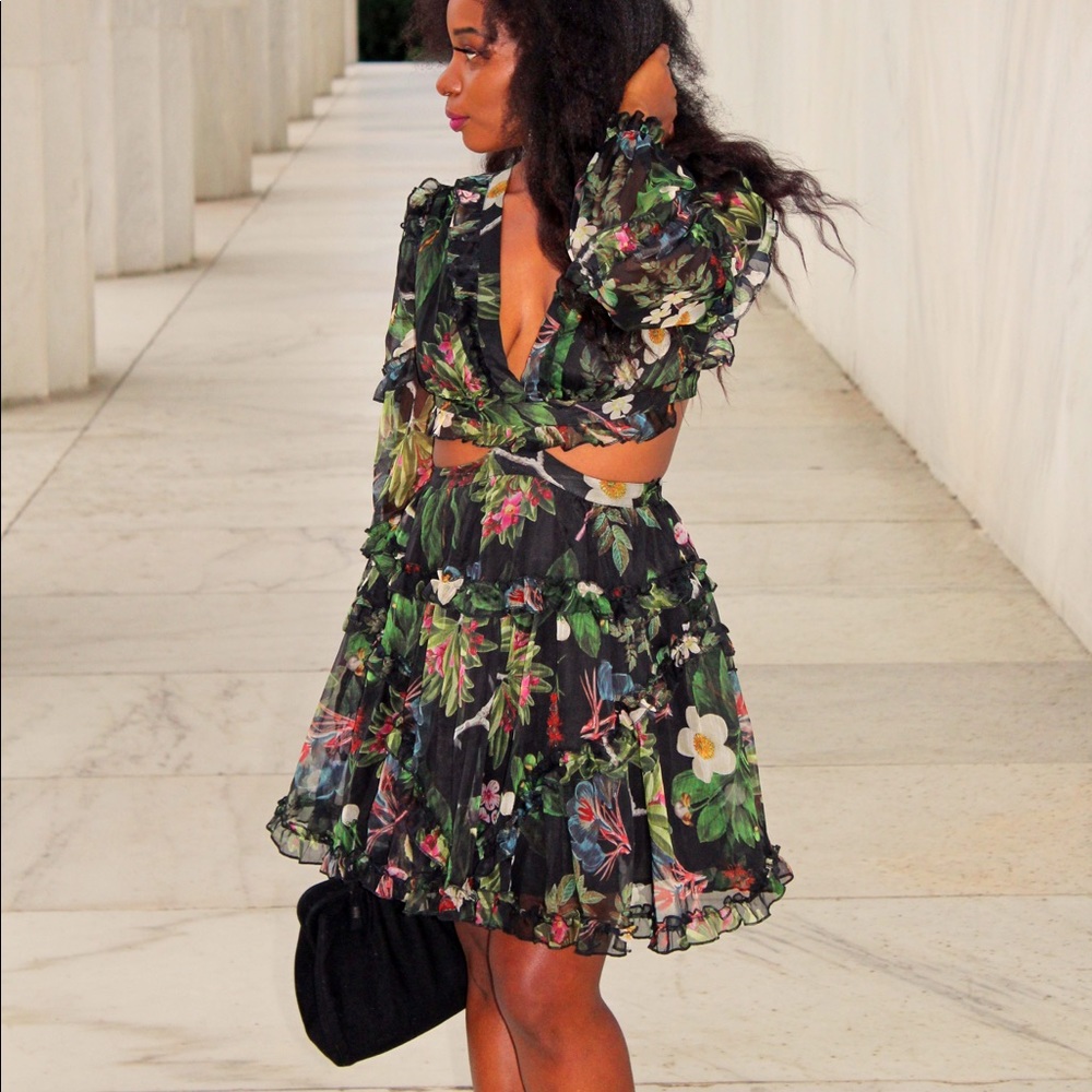 *Last One* Deep Floral Cutout Dress